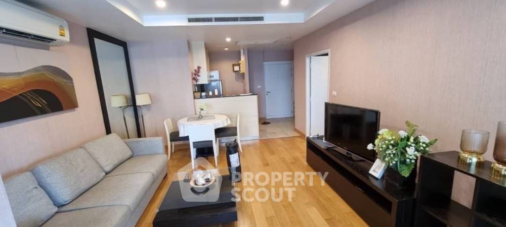 picture 1-BR Condo at Sathorn Gardens near MRT Si Lom (ID 1945812) - 1/5