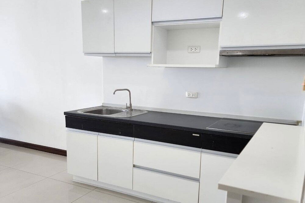 picture 🔥 For Sale  !!🔥 Code C20240201861.........Supalai Premier Ratchathewi, 1 bed, 1 bath, high floor 21++, North Facing, furnished, Special Deal!!📣📣 - 4/6