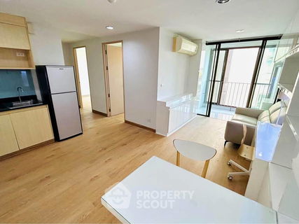 คอนโด 2-ห้องนอน ที่ ไอดีโอ บลูโคฟ สาทร ใกล้ BTS วงเวียนใหญ่ (ID 2221706)