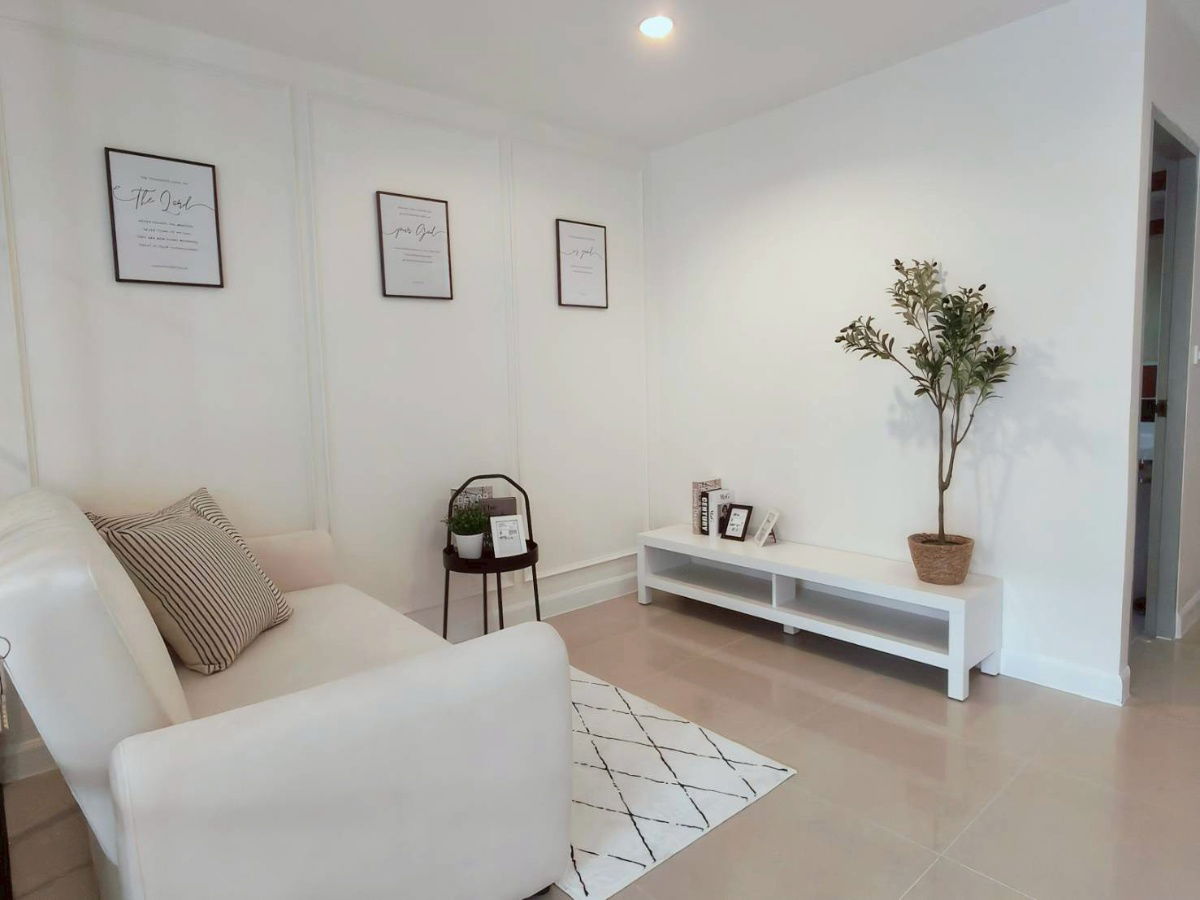 รูป ขายคอนโดห้องสวยพร้อมอยู่ Regent Home 7/2 สรรพาวุธ ใกล้ BTS บางนา และ อุดมสุข - รูปที่ 7/8
