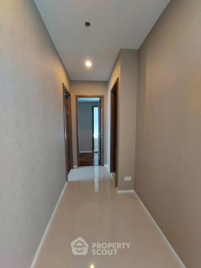 picture 3-BR Condo at Menam Residences in Wat Phraya Krai (ID 2223259) - 8/17