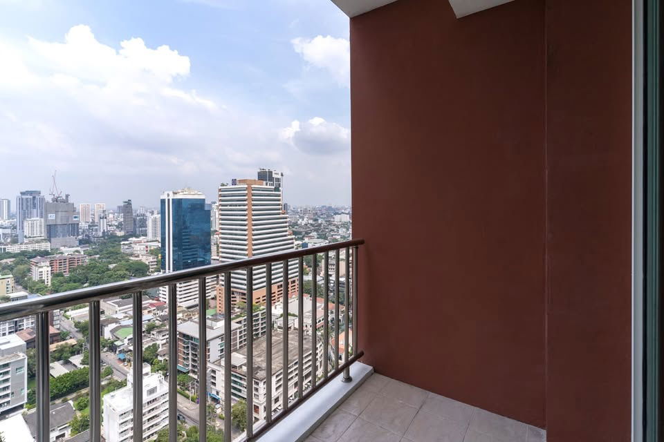 picture Condo for rent: Fullerton Sukhumvit, near BTS Thonglor, 80,000 baht, property code: RS992 - 19/22