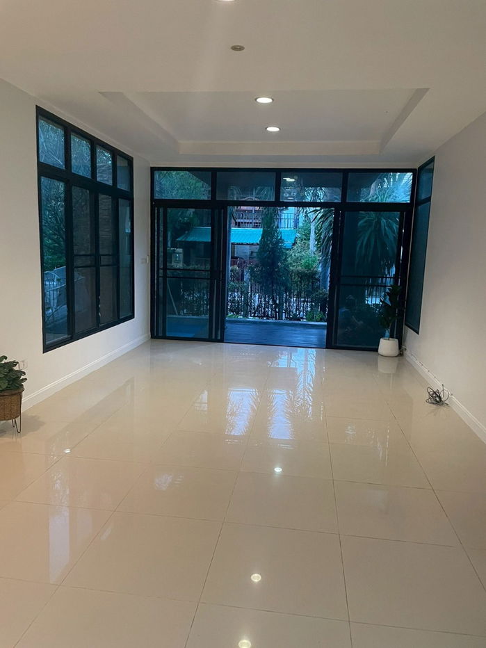 รูป บ้านเช่า ขายบ้าน วรา บดินทร์ ลำลูกกา คลอง 5  - รูปที่ 5/10