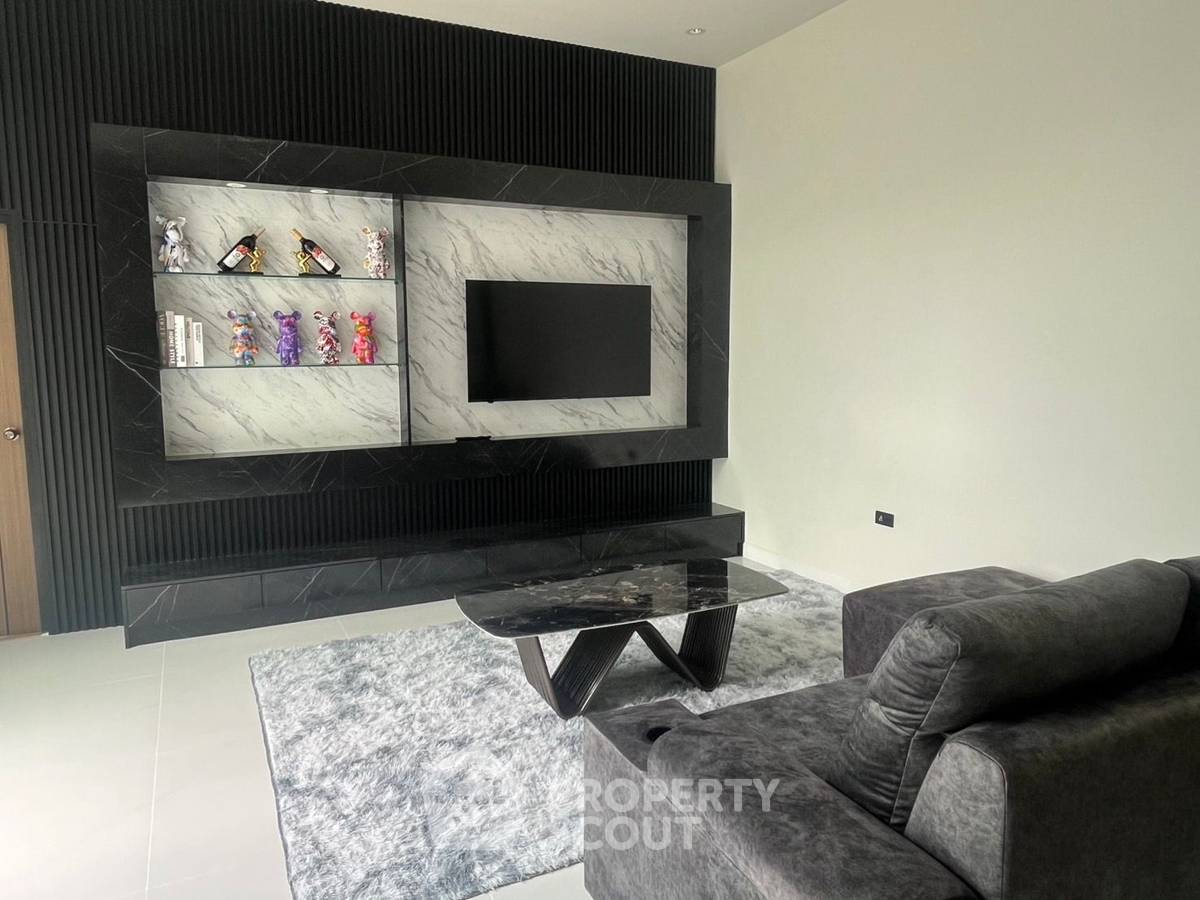 รูป วิลล่า 3-ห้องนอน ใกล้ พัทยาตะวันออก (ID 2217646) - รูปที่ 14/22
