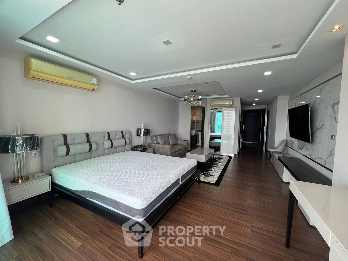 picture 1-BR Condo at Wongamat Tower Condominium close to Sanctuary of Truth (ID 998127) - 6/19