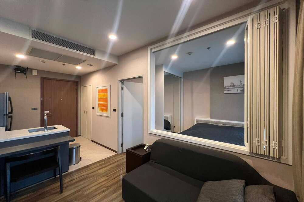 picture 🔥 For Sale !!🔥 Code C20230900437..........Wyne by Sansiri, 1 bedroom, 1 bathroom, high floor 19++, furnished, Special Deal!!📣📣 - 2/7