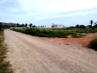 Land for sale Khao Din Temple, Prachuap Khiri Khan : 4-0-0 Rai | Home Development Land    In a Fast Developing Residential Area!