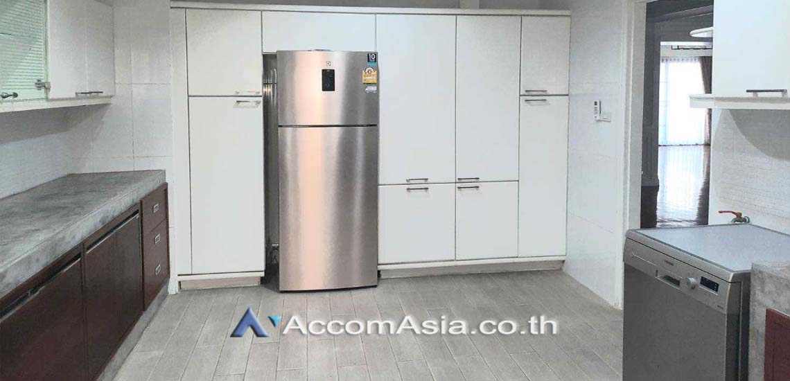 picture 🔼🔽 AccomA 📩  4 BR Condominium @Tower Park (13001743) - 6/20