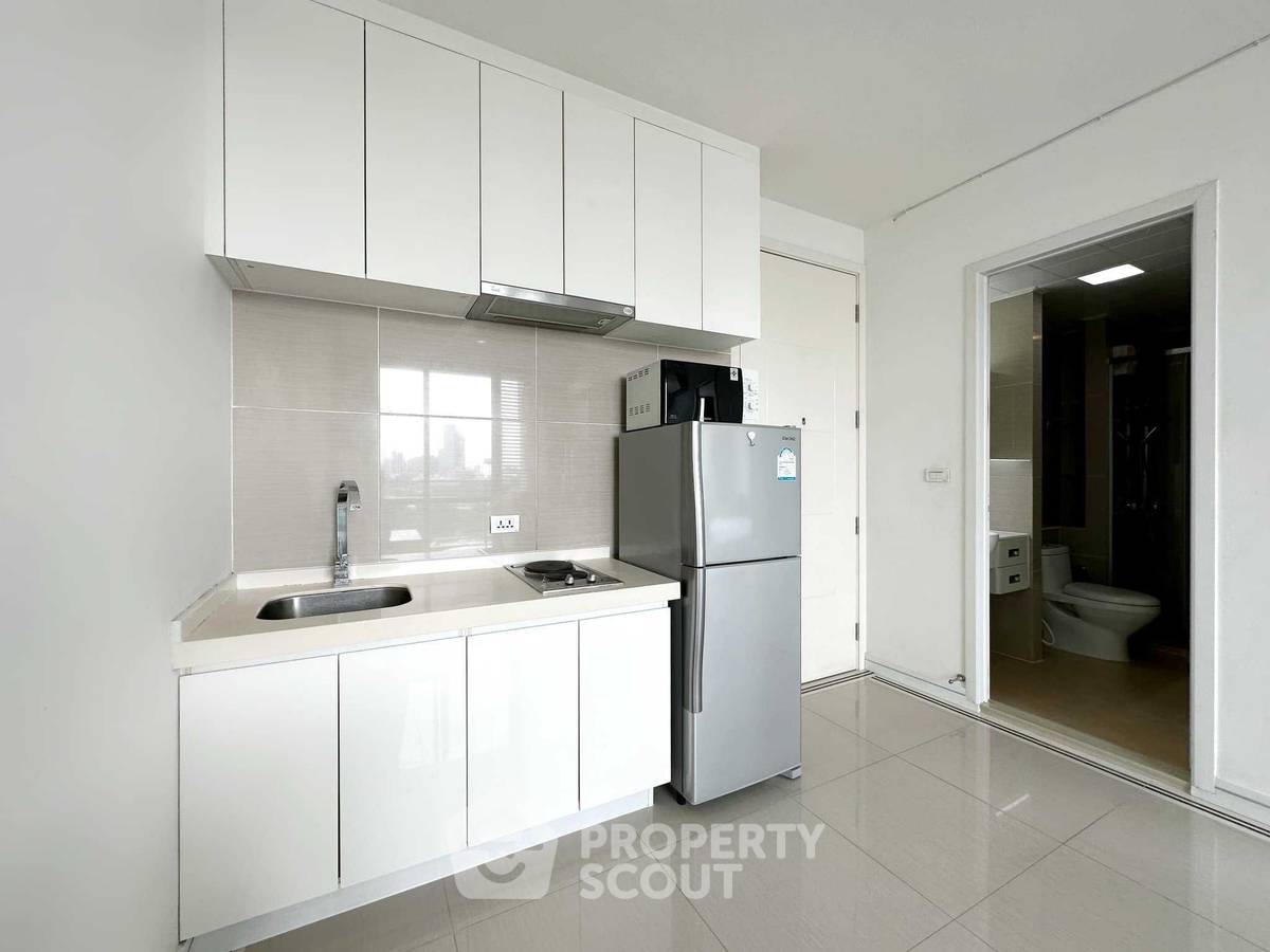 picture 1-BR Condo at T.c. Green Rama 9 near MRT Phra Ram 9 (ID 1443437) - 13/14