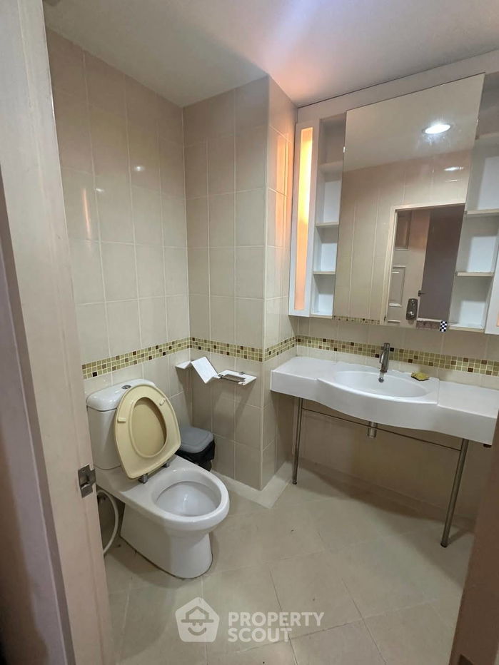 picture 2-BR Condo at Life @ BTS Tha-Phra near BTS Talat Phlu (ID 2108779) - 3/15