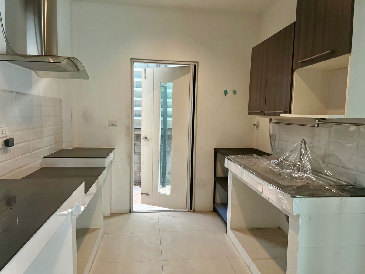 picture 🏡 Urgent Sale! Detached House at Casa Ville Bangna – Thepharak 🔥 Special Price – Re-listing After Reservation Canceled | Best Deal in the Project! - 40/43