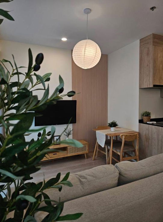 picture For Rent  🏢✨  Noble Revolve Ratchada Interested, add Line @255ghzjq. Add @ too. ꔛ - 3/8