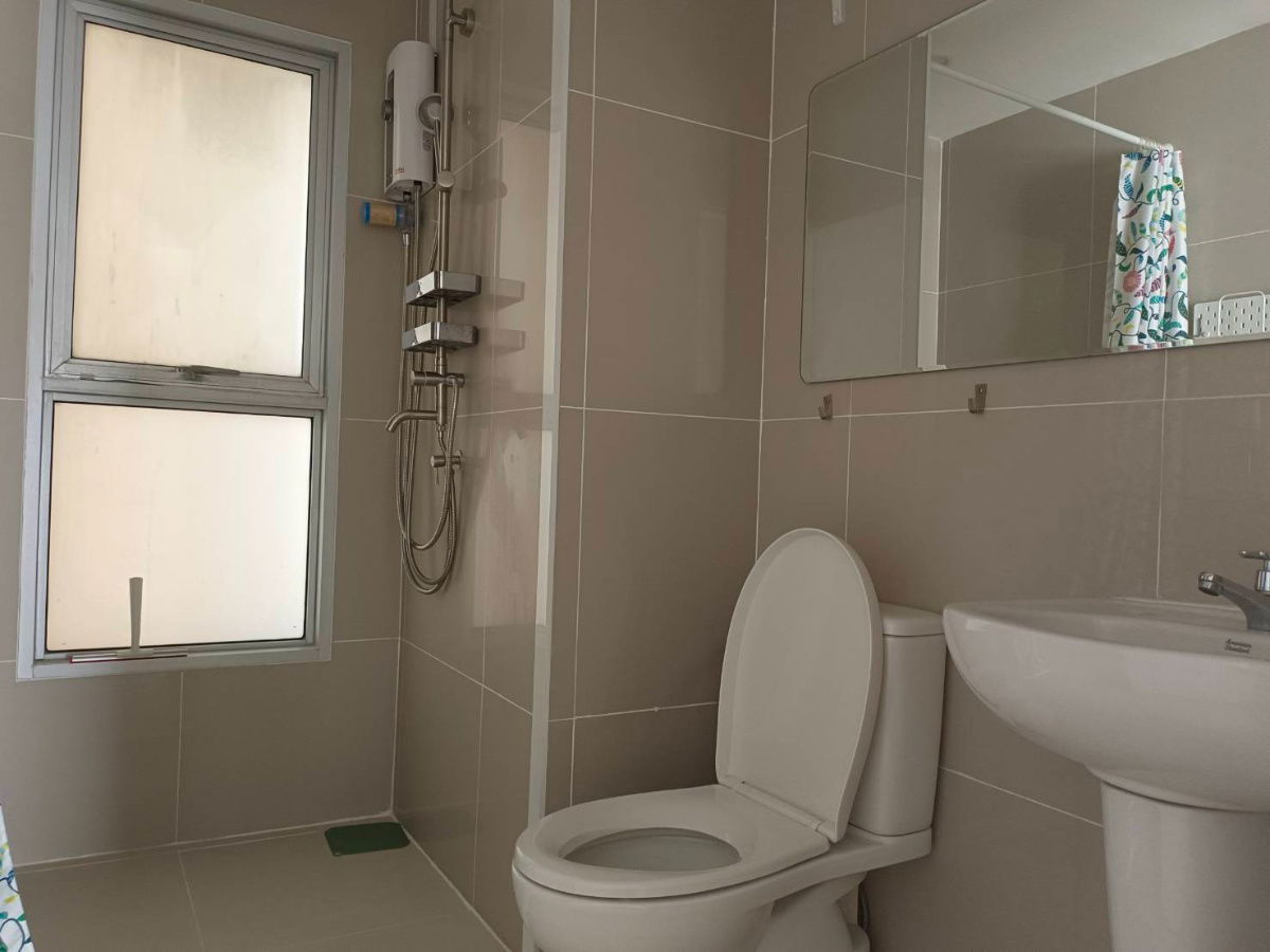 picture Two-bedroom unit for Rent in S and S Sukhumvit Condominium, near BTS Punnawithi and Udomsuk Stations, and True Digital Park Shopping Mall - 5/9