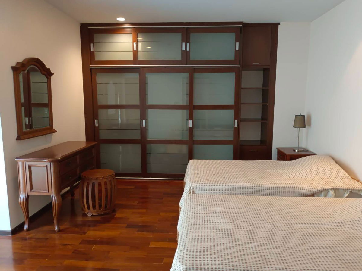 picture Corner 2-bedroom Condominium unit for Sale in Noble Ora Thonglor Condominium, Thonglor BTS Station - 9/14