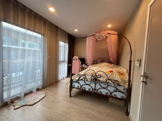 picture FOR RENT ARDEN RAMA 3 / 3 bedrooms 4 bathrooms / 22 Sqw. 185 Sqm. **70,000** CLOSE TO CENTRAL PLAZA RAMA 3 - 9/14