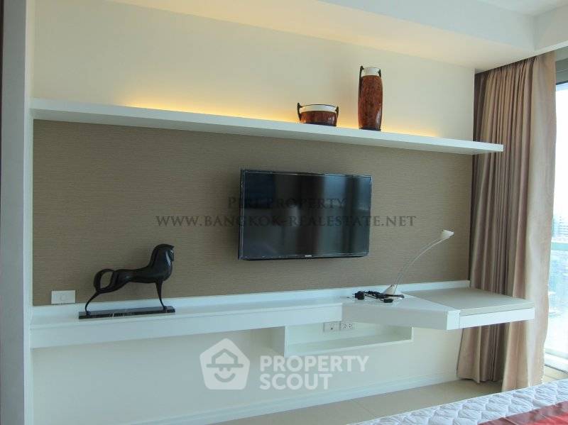 picture 2-BR Condo at The River Condominium near BTS Saphan Taksin (ID 513951) - 5/5