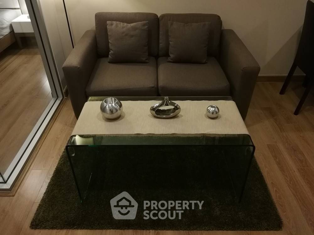 picture 1-BR Condo at The Seed Musee Sukhumvit 26 near BTS Phrom Phong (ID 372784) - 4/4