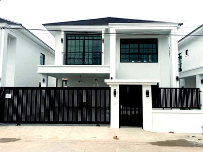 Houses for sale : 2-storey detached house for sale near Sukhumvit Road, Pattaya, opposite the Pattaya Prosecutor's Court.
