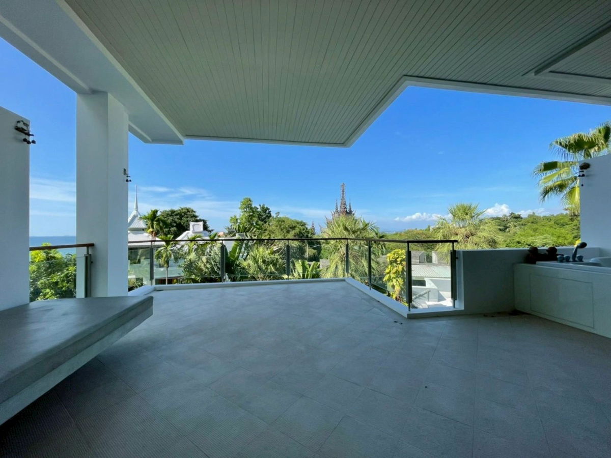 picture Luxury 2 bedroom condo for rent  - 3/10