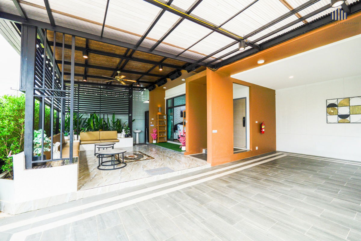 รูป Rare Item! ขายบ้านสวยสไตล์รีสอร์ตกลางเมืองแกลง จัดเต็มทุกฟังก์ชัน  หลังเดียวใน MVP Riverside พร้อมสระ+สปา ที่จอด 5 คัน ขายขาดทุน!! - รูปที่ 17/31