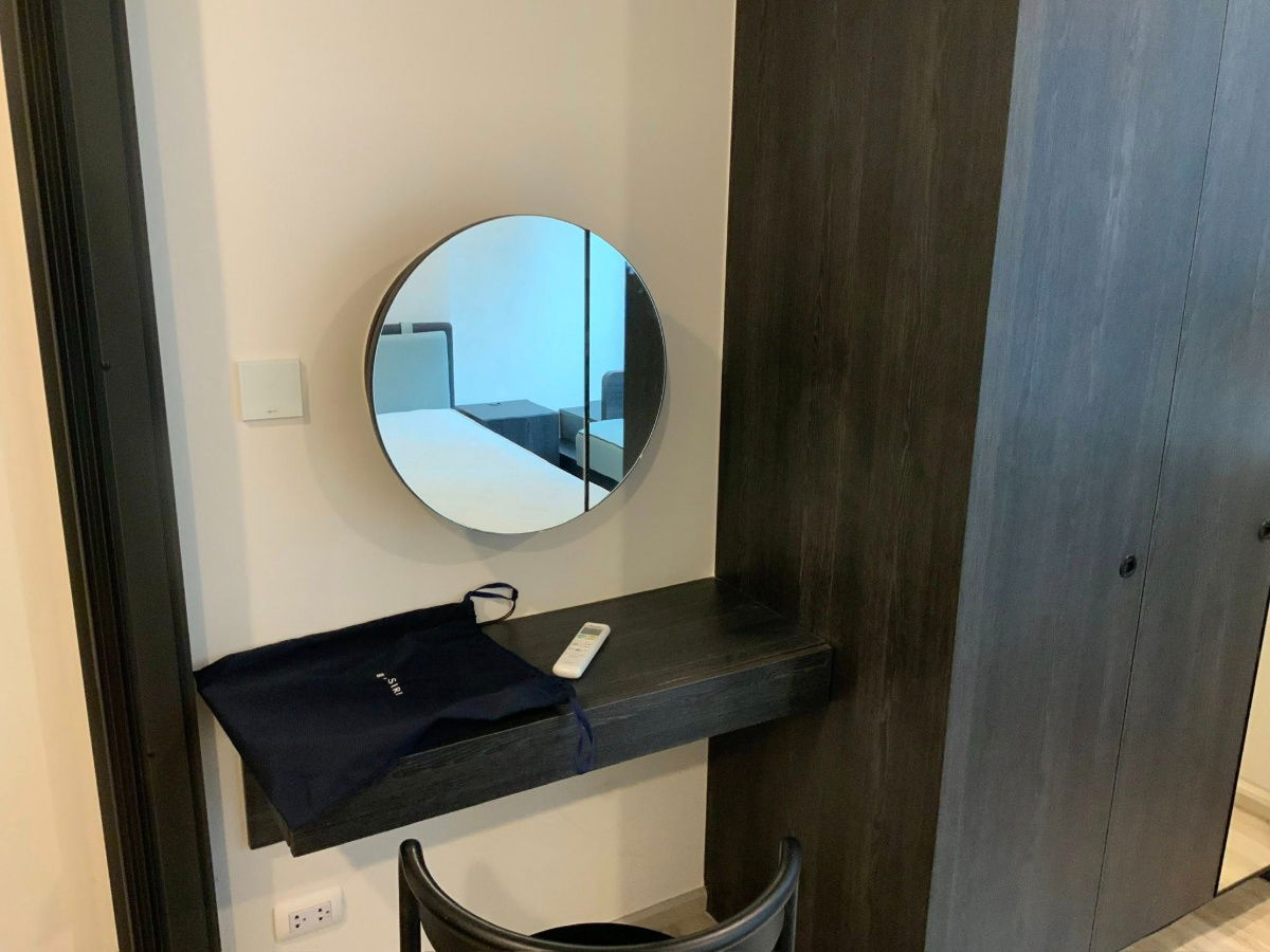 picture 🌿 WS1647 [For rent] XT Huai Khwang 💰 Rent only 17,500 baht/month 📍 MRT Huai Khwang - 6/11