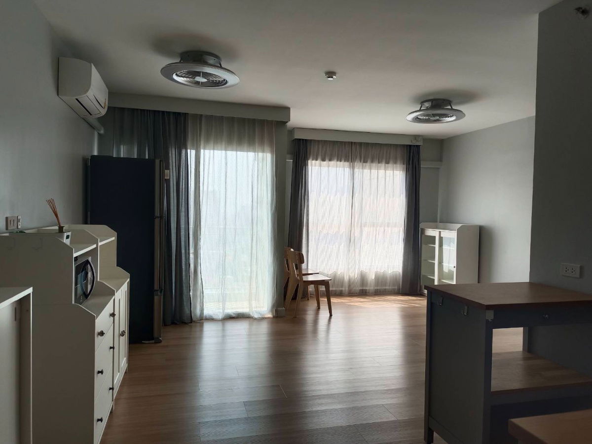 picture Two-bedroom unit for Rent in S and S Sukhumvit Condominium, near BTS Punnawithi and Udomsuk Stations, and True Digital Park Shopping Mall - 2/9