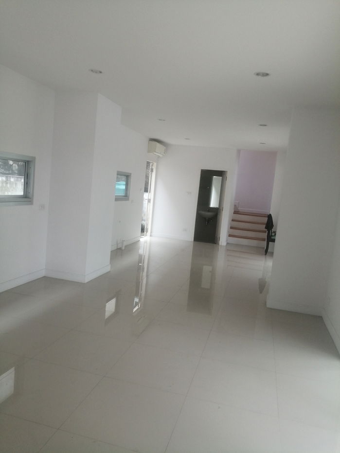 รูป ทาวน์​โฮม​ขนาด​6​ห้องนอน​ 6​ห้องน้ำ​ ถนน​หทัย​ราษฎร์​4​ - รูปที่ 9/15