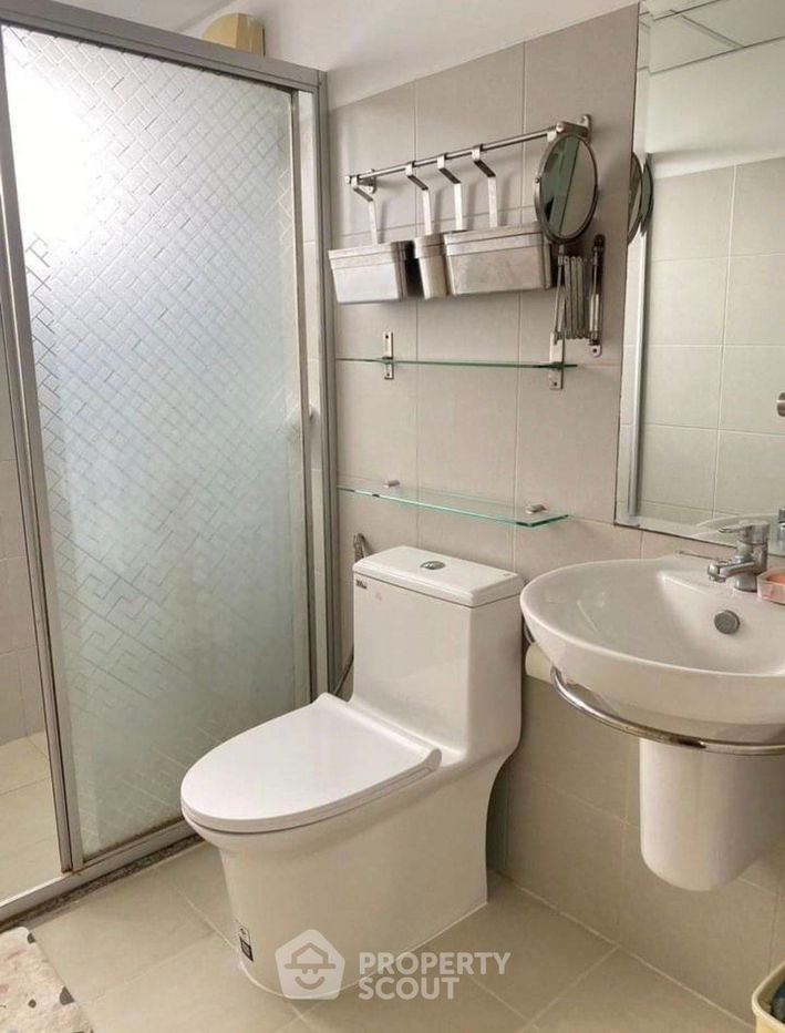 picture 1-BR Condo at Supalai Park Asoke Ratchada near MRT Phra Ram 9 (ID 1736941) - 8/11