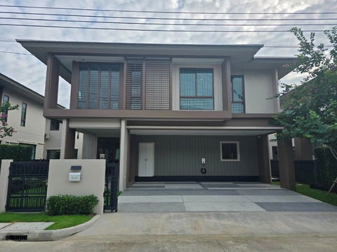 ให้เช่าบ้านหรู 2 ชั้น 2 หลัง โครงการบุราสิริ กรุงเทพกรีฑา แบบบ้าน Kempas  ใกล้ รร.นานาชาติไบรตัน บางกะปิ กรุงเทพฯ