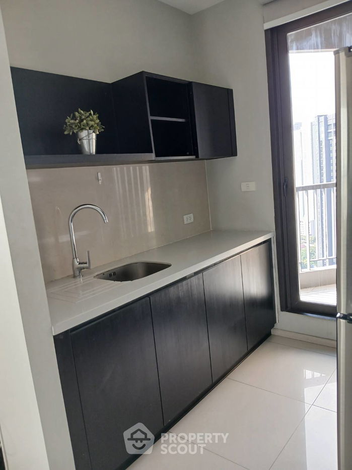 picture 2-BR Condo at Rhythm Sukhumvit 44/1 near BTS Phra Khanong (ID 1895259) - 5/10