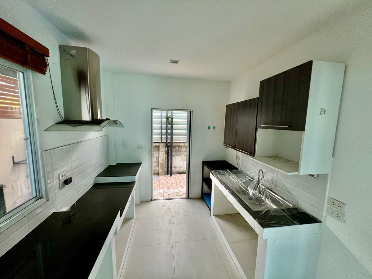 picture 🏡 Urgent Sale! Detached House at Casa Ville Bangna – Thepharak 🔥 Special Price – Re-listing After Reservation Canceled | Best Deal in the Project! - 12/43