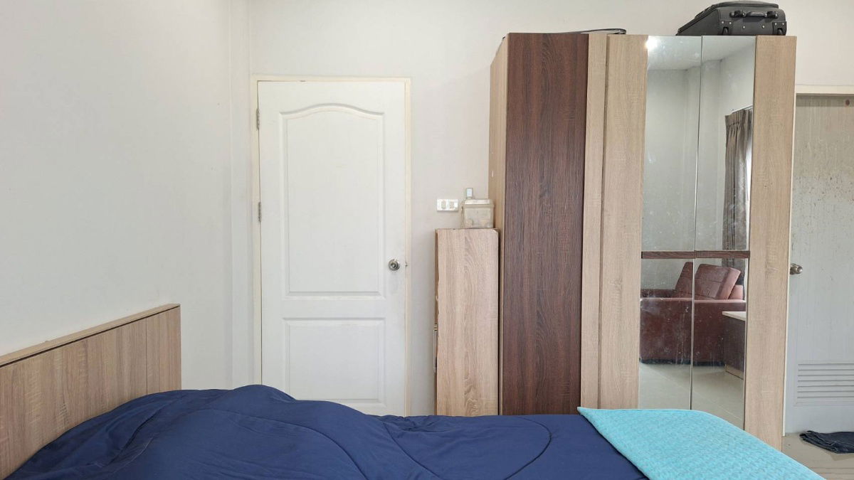 picture Commercial building for rent, 17,000 baht, near Varee School, near 89 Plaza, size 3 bedrooms, 4 bathrooms, 2 parking spaces - 17/48