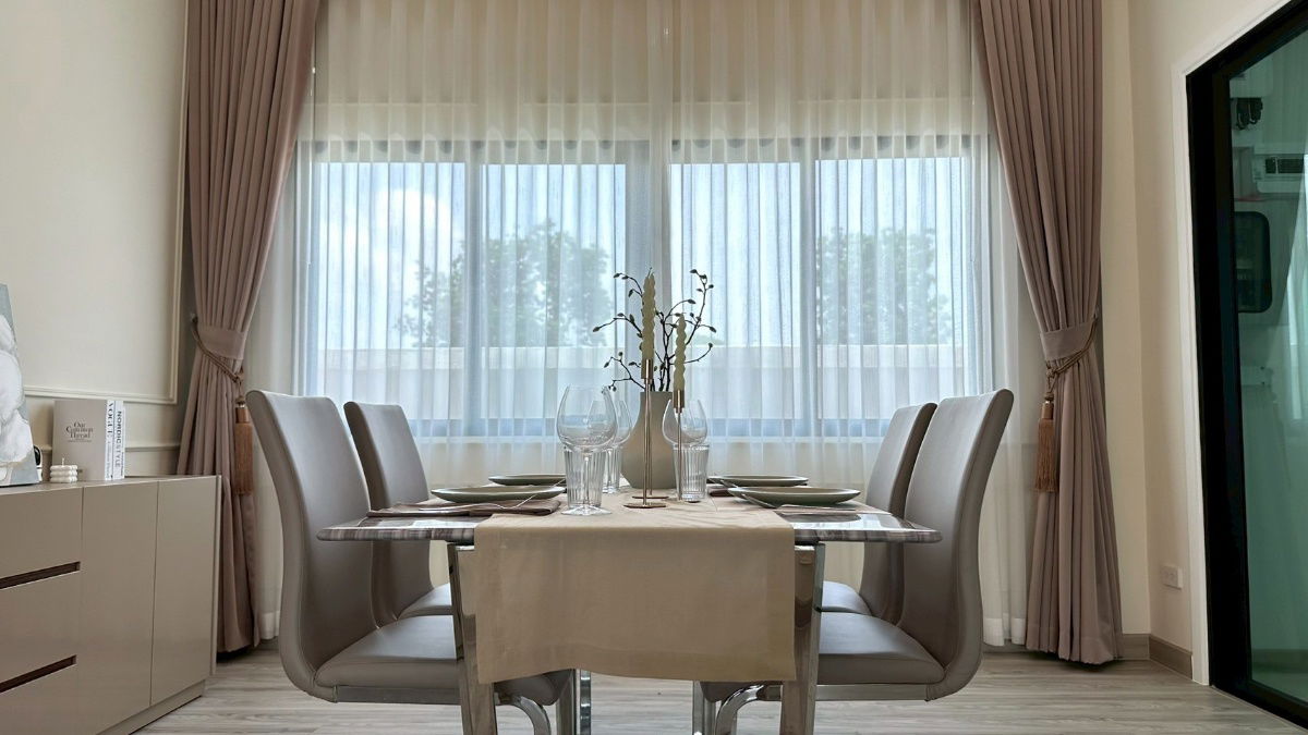 picture New Homes Near International Schools! 10 Mins to Regent & Rugby. From 3.89M THB. - 10/29