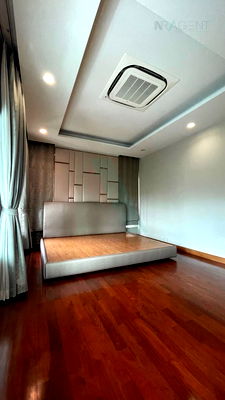 Houses for rent ม.นานาชาติแสตมฟอร์ด : 🚩 For Rent 2-story House GRAND BANGKOK BOULEVARD SRINAKARIN 3 bedroom 4 bathroom