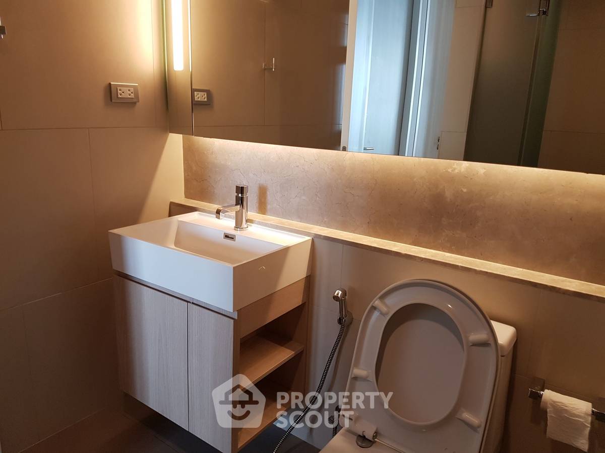 picture 2-BR Condo at The Lumpini 24 near BTS Phrom Phong (ID 887256) - 11/12
