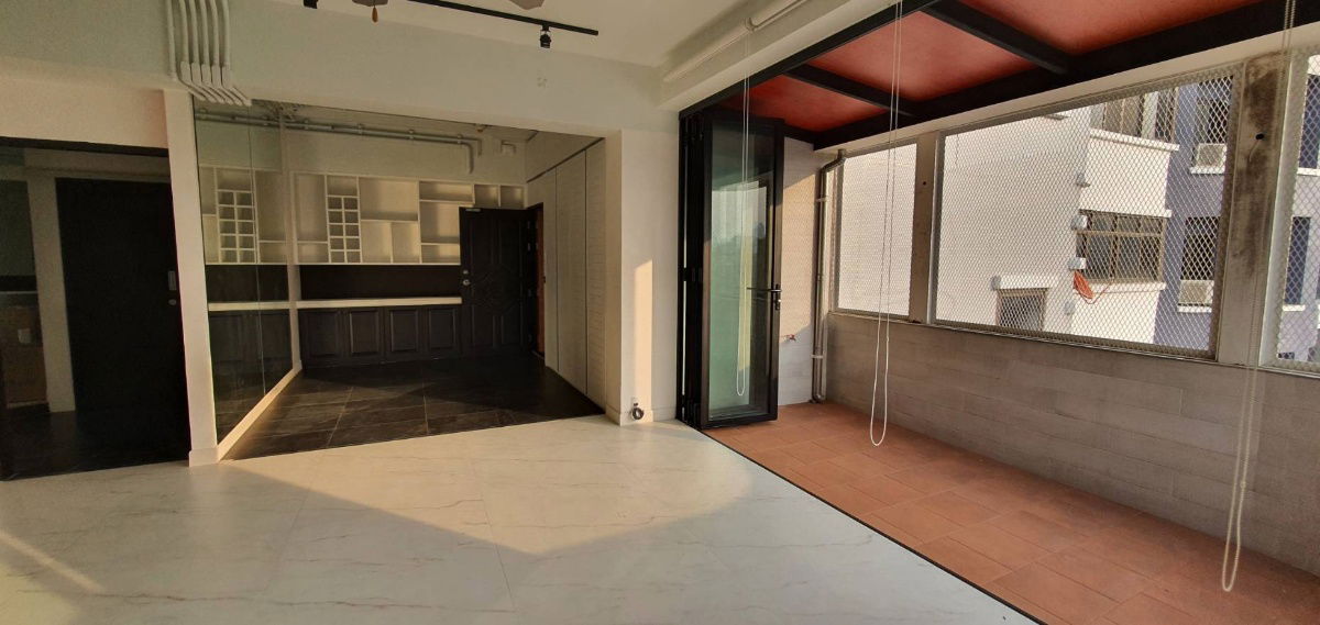 picture Two-bedroom unit for Sale in The Sun Palace Condominium, near RCA - 10/16
