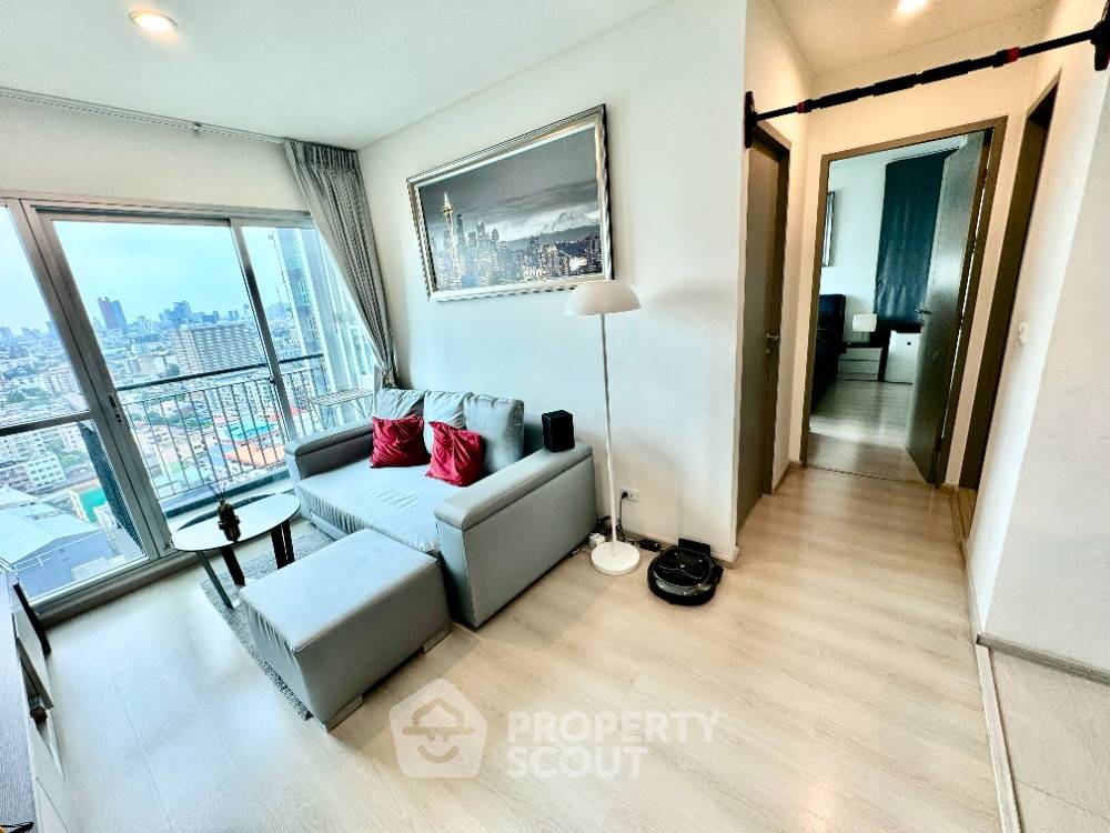 picture 2-BR Condo at Life Ratchadapisek near MRT Huai Khwang (ID 1363855) - 8/15