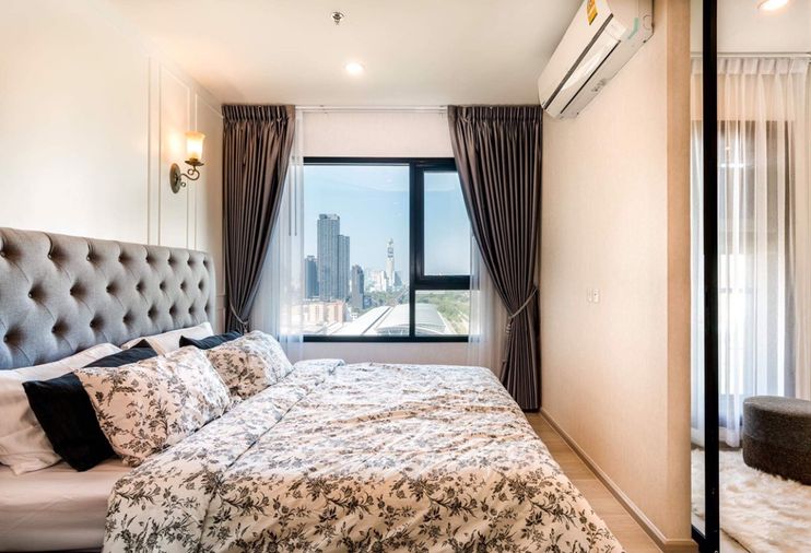 Life Asoke | Near MRT Phetchaburi