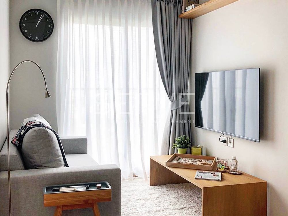 picture Corner Unit 1 Bed Nice & Bright on High fl. 15+ (Unblock View) Next to MRT 80 m. / Condo For Rent-Noble Revolve Ratchada 1 - 1/11