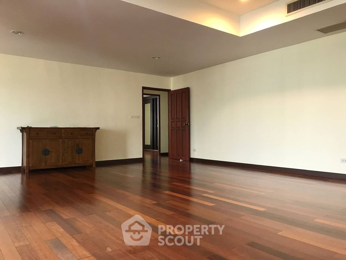 picture 3-BR Condo at La Cascade Condominium near BTS Ekkamai (ID 2224082) - 20/23
