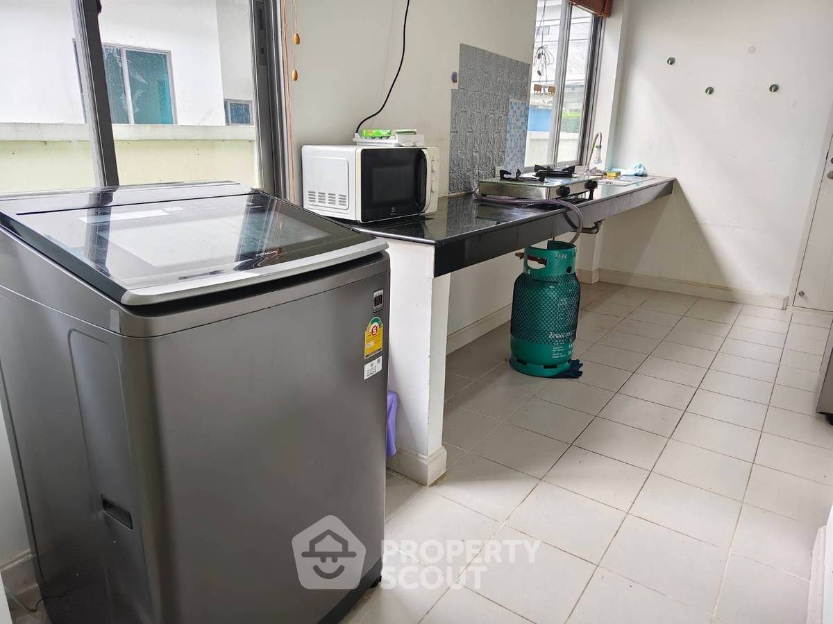 picture 3-BR House at Perfect Place Sukhumvit 77-Suvarnabhumi close to Suvarnabhumi Airport (ID 2221953) - 28/28