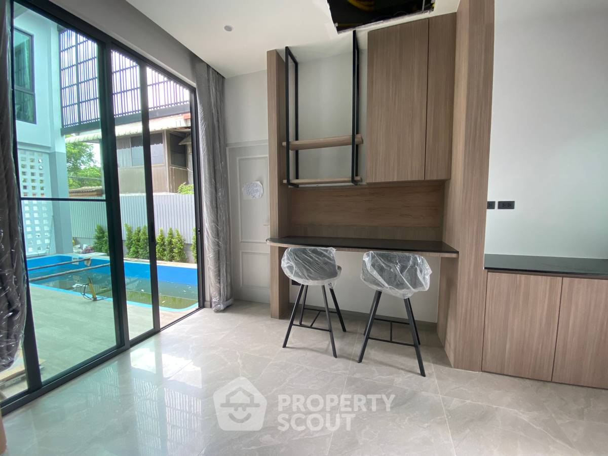 picture 4-BR House near ARL Ramkhamhaeng (ID 2226122) - 14/18