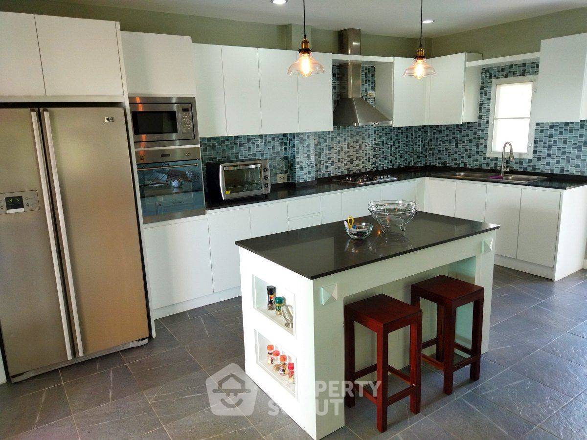 picture 5-BR Villa in Kui Buri (ID 1233501) - 19/34