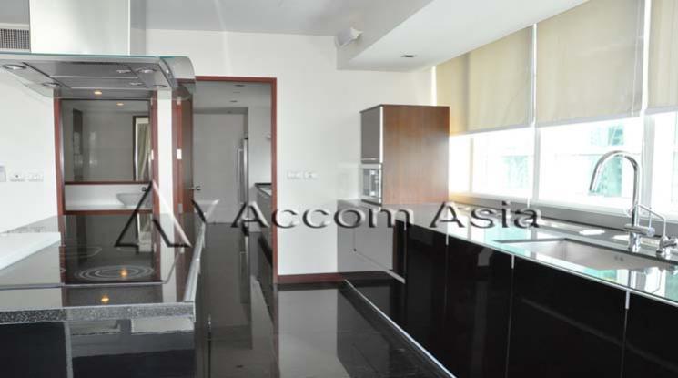 picture 🔼🔽 AccomA 📩 Spacious unit with private pool and dark wood tones at Le Raffine Sukhumvit 31 Condominium (1520402) - 4/9