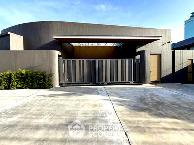 Houses for rent Muang Phuket Phuket : 4-BR Villa in Wichit (ID 2213906)