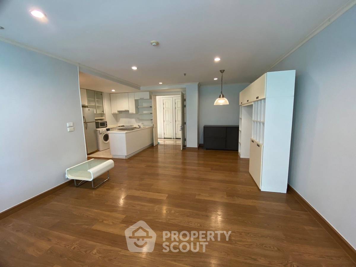 picture 2-BR Condo at Wattana Suite Condominium near BTS Nana (ID 2129507) - 1/8