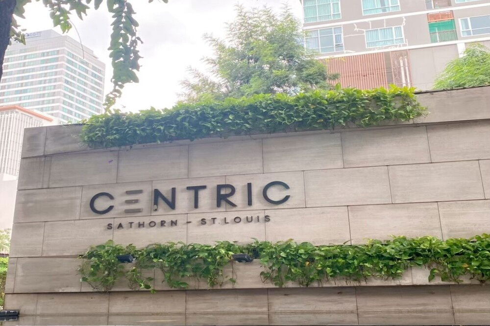 picture 🔥 Sale with tenant !!🔥 Code C20221200153..........Centric Sathorn - St. Louis, 2 bedroom, 2 bathroom, high floor 20++, furnished, Special Deal!!📣📣 - 12/12
