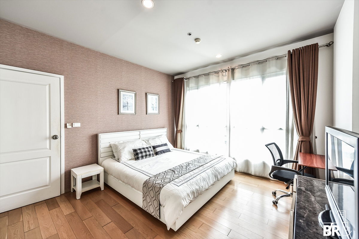 picture 💥 Hot Deal! 💥 Fully Furnished, Great Price , Hive Sathorn  near  BTS Krung Thonburi - 4/11