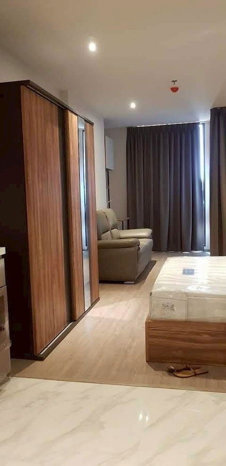 picture Special Price! Studio unit 30 Sqm. - Fully furnished  - 3/5
