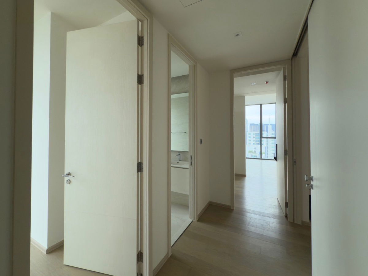 รูป ❖ Rare Unit Penthouse ❖ ชั้น 25+ 185.00 ตร.ม. | 3 ห้องนอน 3 ห้องน้ำ | คอนโดใกล้ BTS ทองหล่อ 190 ม., เมเจอร์ ซีนีเพล็กซ์ สุขุมวิท 550 ม. - รูปที่ 14/20